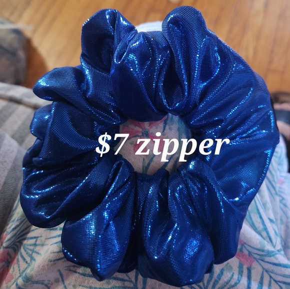 Scrunchies - Picture 3 of 9